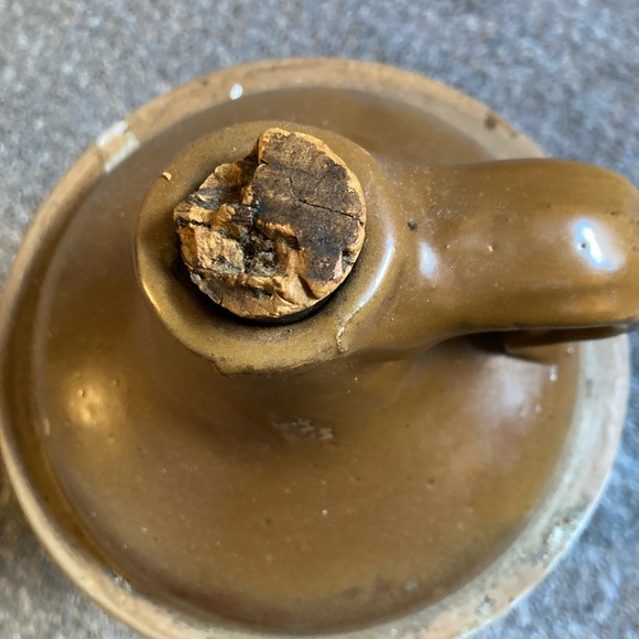 Whiskey Jug - Picture 8 of 8